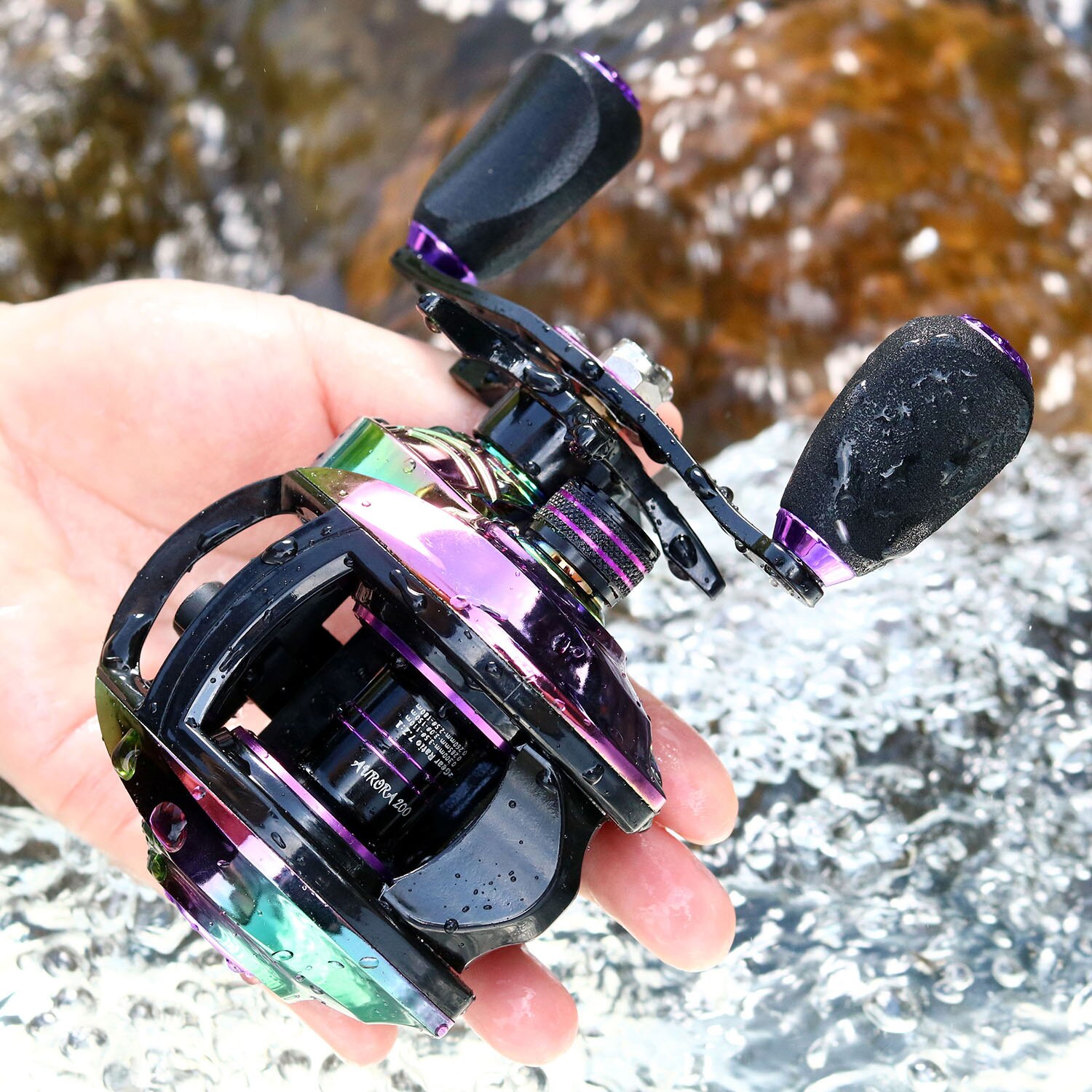 New Baitcasting Reel High Speed 8:1:1 Gear Ratio 17+1BB Fresh Saltwater Magnetic Brake System Ultralight Fishing ReeL 2000 Seri New Baitcasting Reel High Speed 8:1:1 Gear Ratio 17+1BB Fresh Saltwater Magnetic Brake System Ultralight Fishing ReeL 2000 Seri