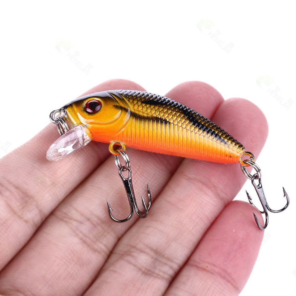 4Pcs Artificial Bait Fishing Lure Kit Hard Fake Sea Carp 50Mm 4.2G Luya Fishing Freshwater All for Fishing Gear Fish Accessorie
