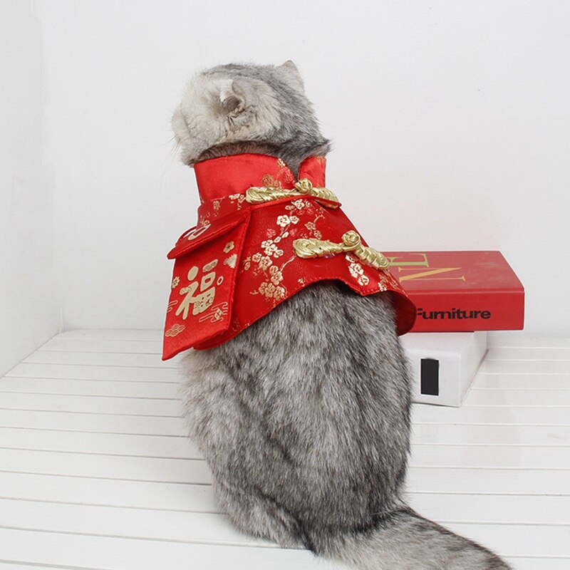 Pet Cat New Year Cloak Clothes Party Costume Chinese Tang Dynasty Dress Festival Cloak with Red Envelope for Puppy Clothing