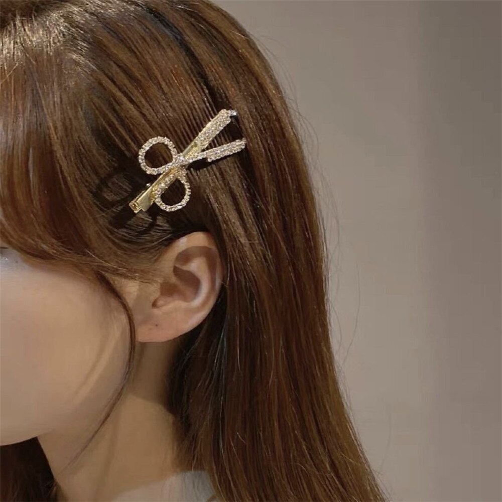 Free Shjpping Acrylic Pearl Hair Clips Sweet Headwear Hair Ornament Hairpins Barrettes Hairgrip Hair Accessories for Women Girls Free Shjpping Acrylic Pearl Hair Clips Sweet Headwear Hair Ornament Hairpins Barrettes Hairgrip Hair Accessories for Women Girls
