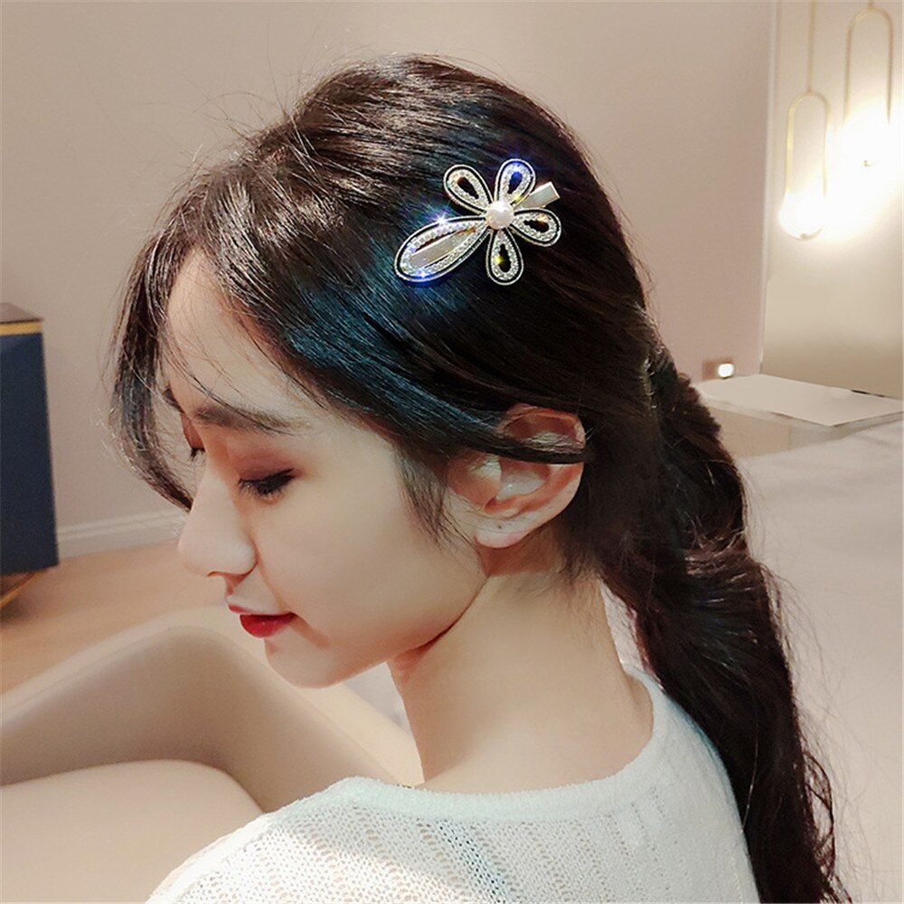 New Women Elegant Luxury Crystals Pearls Bow Flower Hairpins Sweet Headband Hair Clips Barrettes Fashion Hair Accessories New Women Elegant Luxury Crystals Pearls Bow Flower Hairpins Sweet Headband Hair Clips Barrettes Fashion Hair Accessories