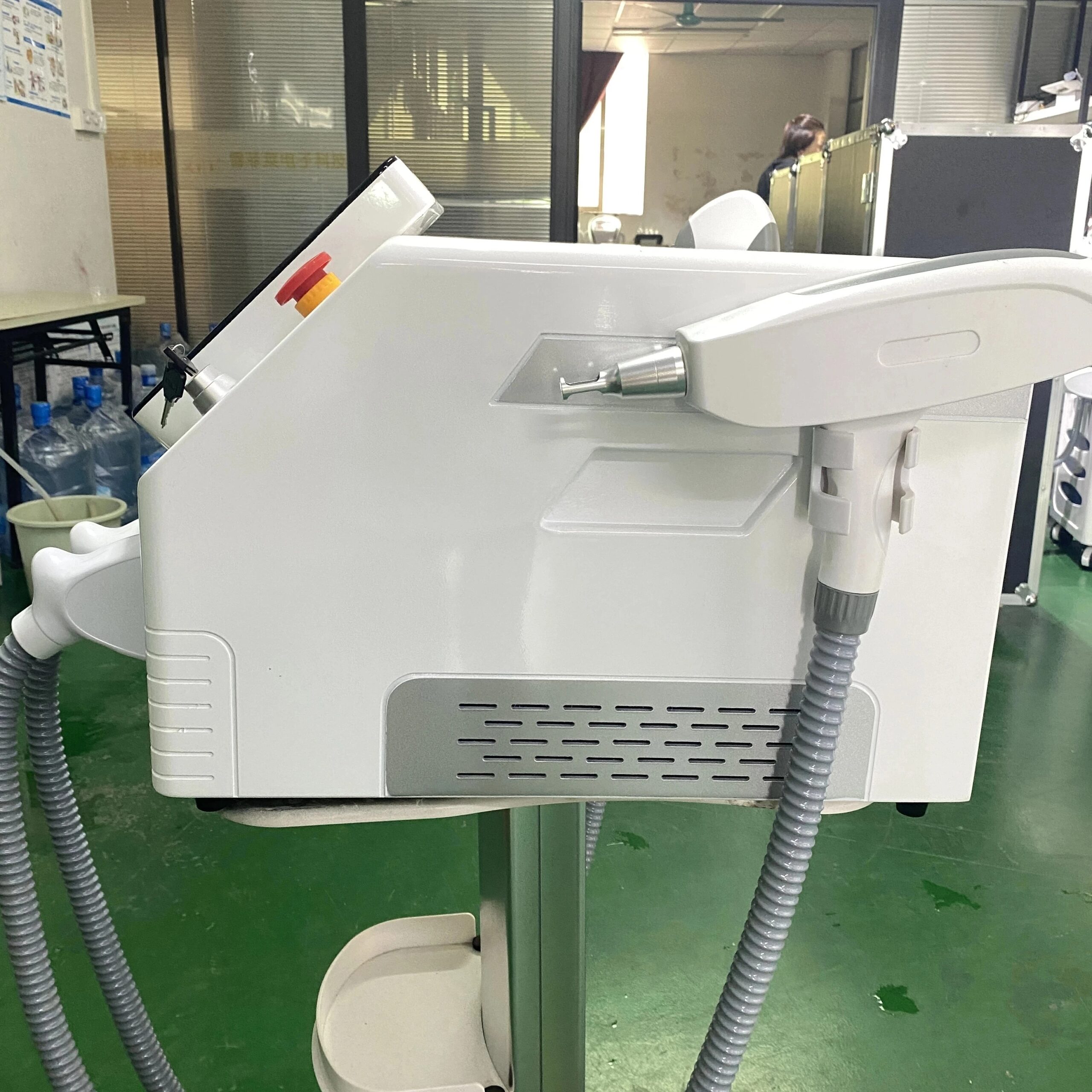 Multifunctional 2 in 1 laser hair removal portable tattoo removal IPL opt hair removal machine diode laser machine Multifunctional 2 in 1 laser hair removal portable tattoo removal IPL opt hair removal machine diode laser machine