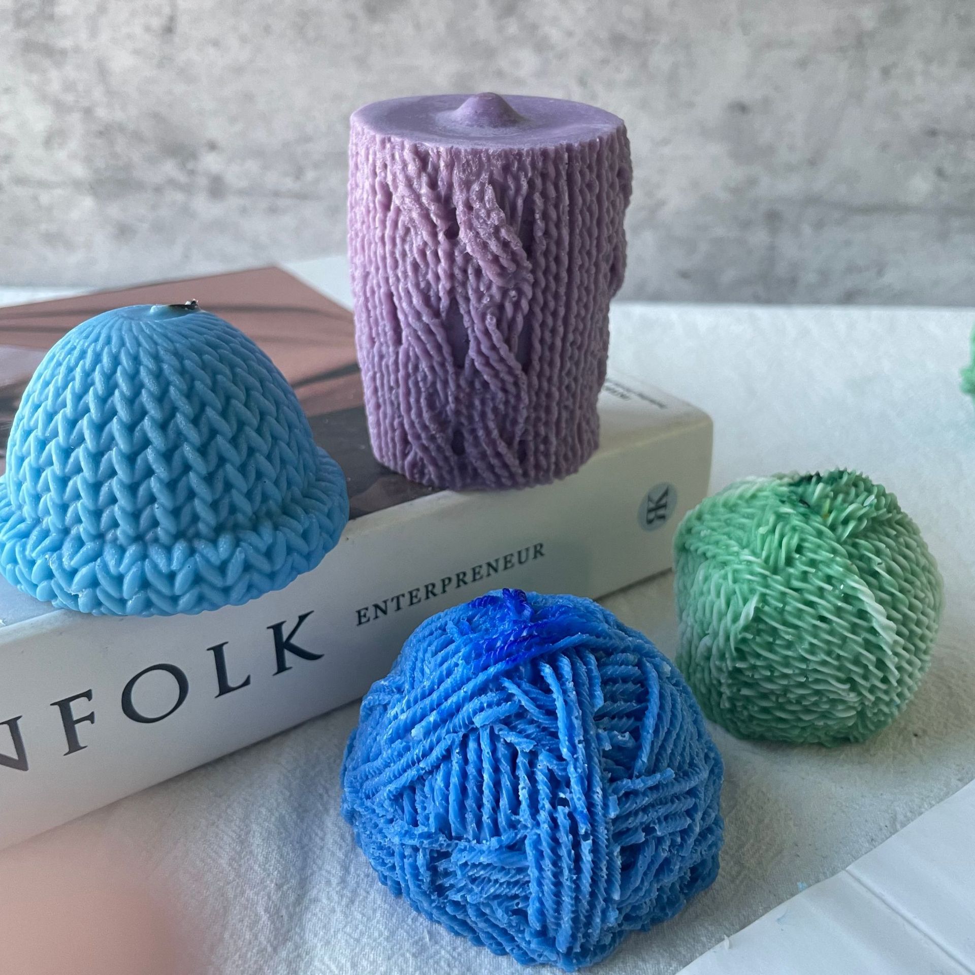 Multi-style Creative Geometric Silicone Candle Mold Wool Ball Love Heart Stripe Gypsum Resin Baking Mould Party Wedding Souvenir