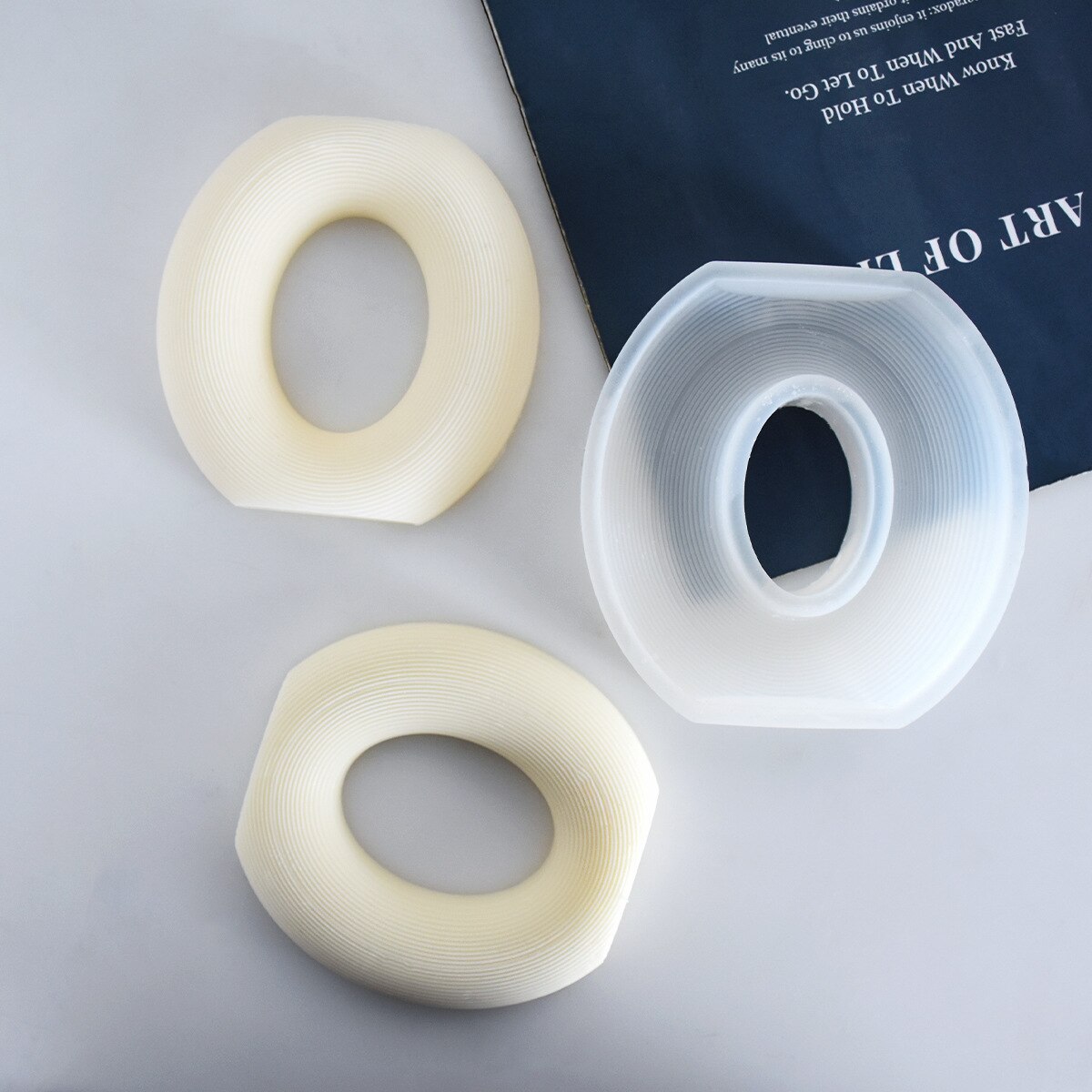 Big Donut shape Silicone Candle Mold Handmade Chocolate Cookie Biscuit Baking Molds Cube Plaster Epoxy Resin Molds Acrylic mold Big Donut shape Silicone Candle Mold Handmade Chocolate Cookie Biscuit Baking Molds Cube Plaster Epoxy Resin Molds Acrylic mold