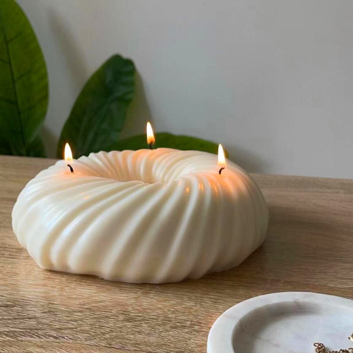 Big Donut shape Silicone Candle Mold Handmade Chocolate Cookie Biscuit Baking Molds Cube Plaster Epoxy Resin Molds Acrylic mold Big Donut shape Silicone Candle Mold Handmade Chocolate Cookie Biscuit Baking Molds Cube Plaster Epoxy Resin Molds Acrylic mold