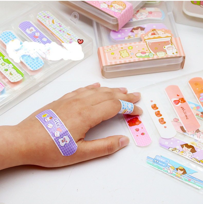 80pcs/lot Cute Cartoon Band Aid Bandage Hemostatic Sticker Breathable Waterproof Bandages First Aid Emergency Kit for Children