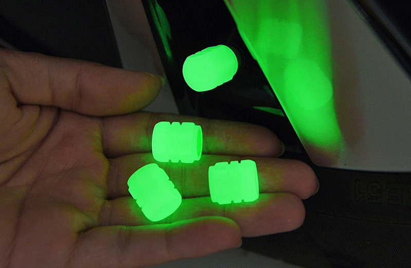 8pcs Luminous Valve Caps Fluorescent Night Glowing Car Motorcycle Bicycle Bike Wheel Tyre Hub Luminous Valve Stem Caps Decors