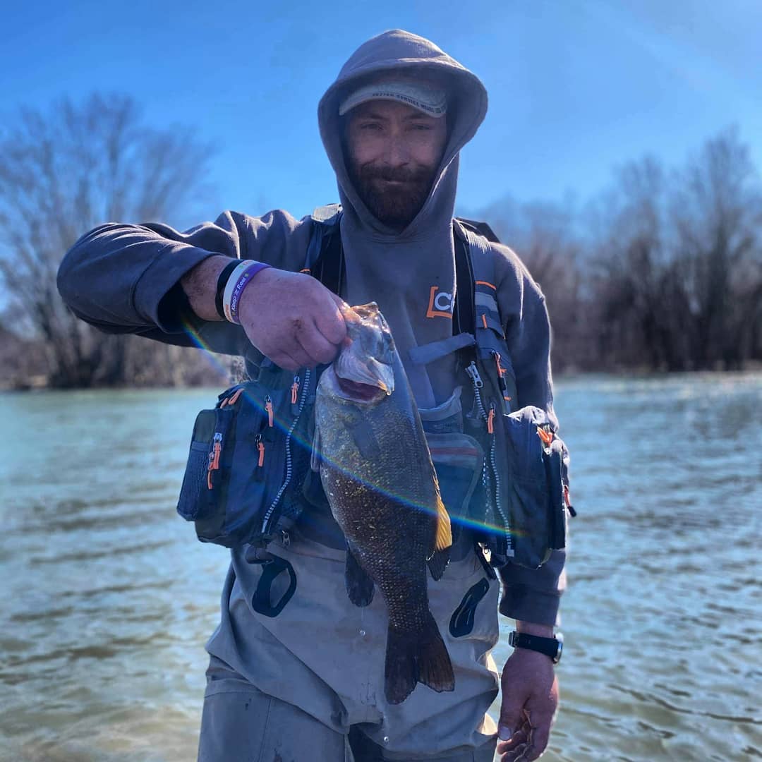 Bassdash Breathable Fishing Vest Outdoor Sports Fly Swimming Adjustable Vest Fishing Tackle